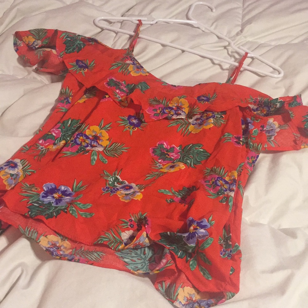 Beachy off shoulder top - Picture 4 of 4